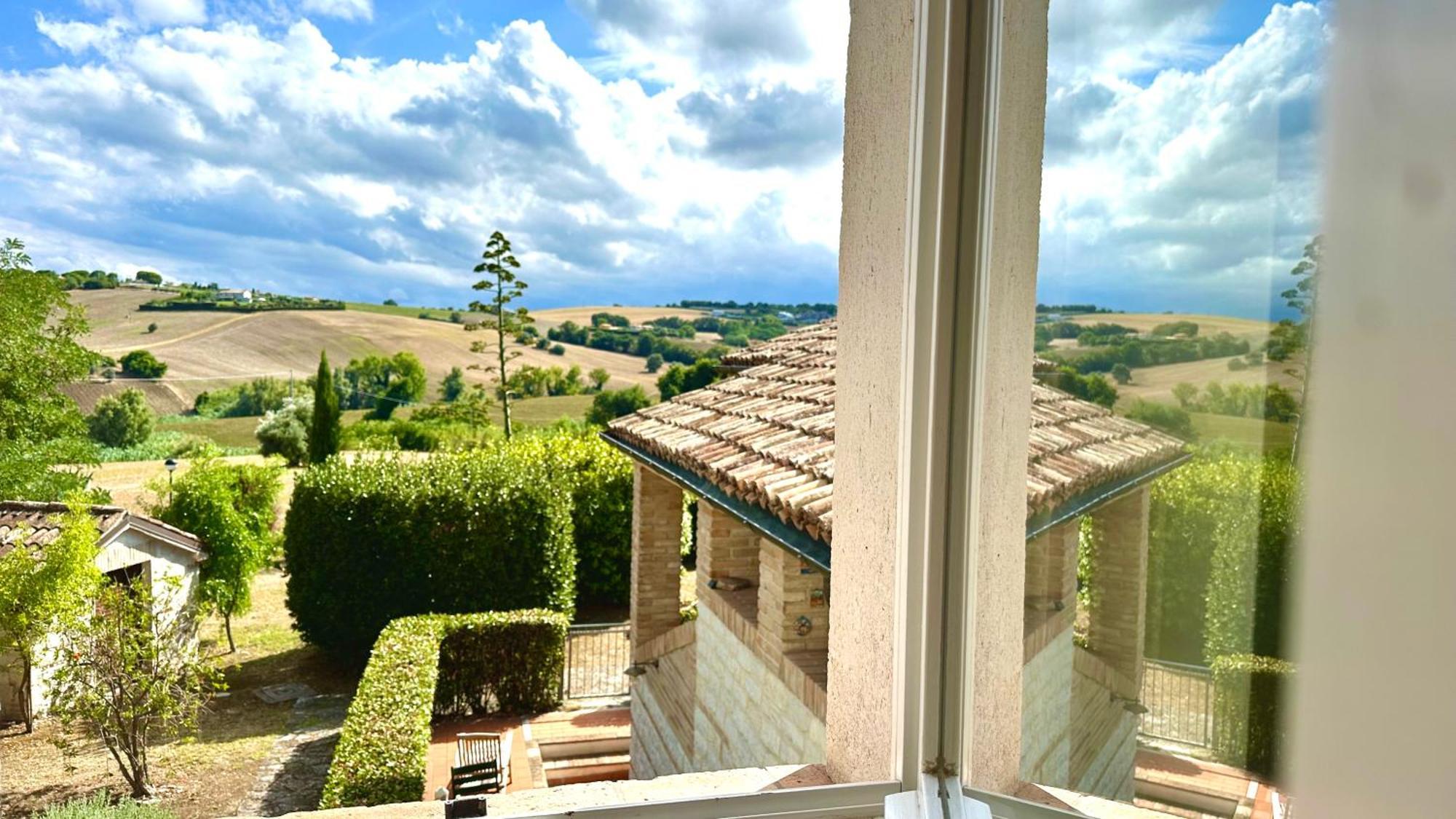 S214 - Sirolo, Trilocale Con Giardino In Zona Tranquilla Apartment ภายนอก รูปภาพ